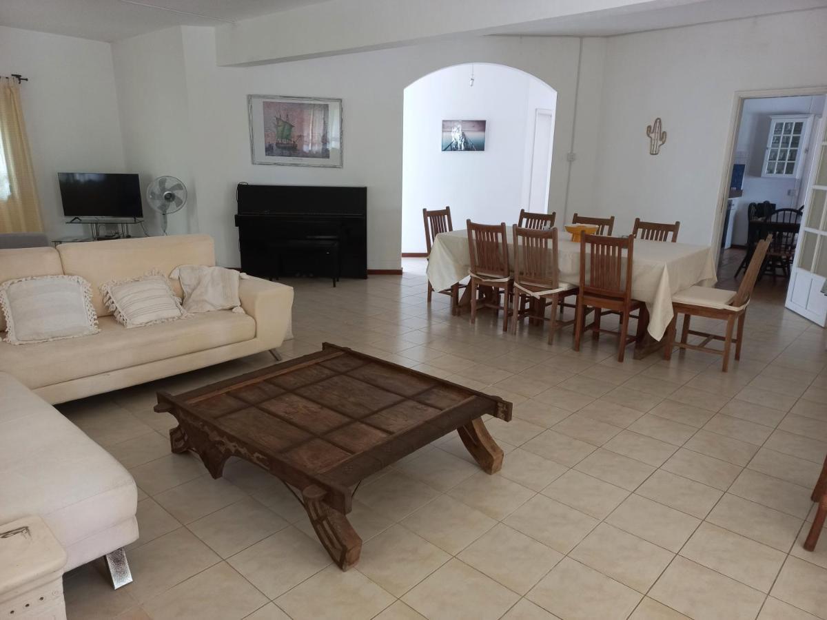 Villa L'Oiseau Bleu Pereybere Beach ภายนอก รูปภาพ