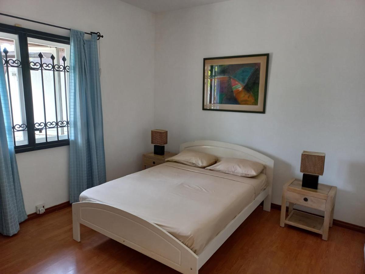 Villa L'Oiseau Bleu Pereybere Beach ภายนอก รูปภาพ